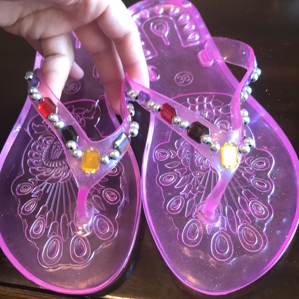 Clear pink jelly sandals